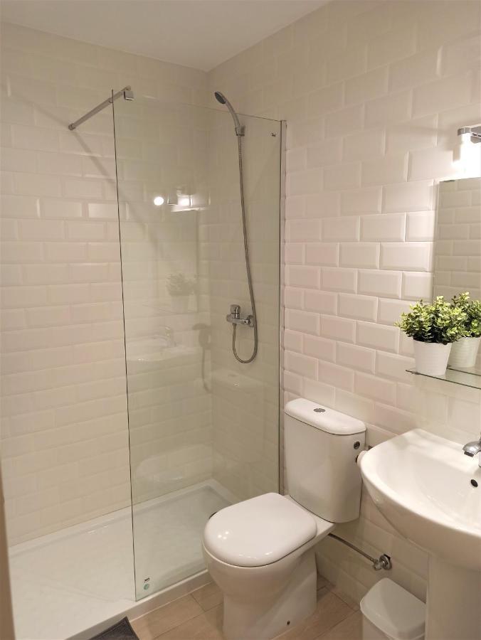 Apartaments Fonda Comerc Torroella de Montgrí Eksteriør billede